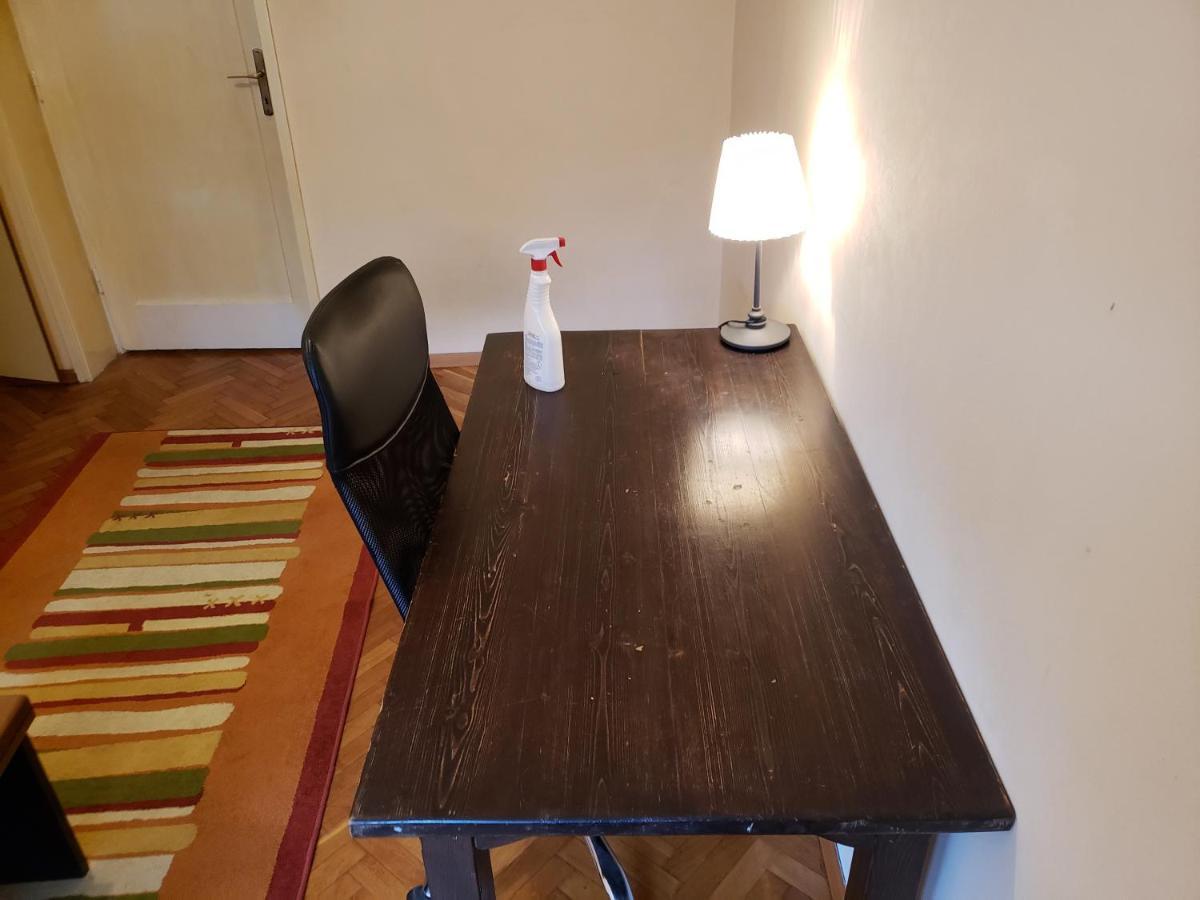 Private Cozy Room 1 With Shared Kitchen In Appartment, Downtown Belgrade Belgrado Exterior foto